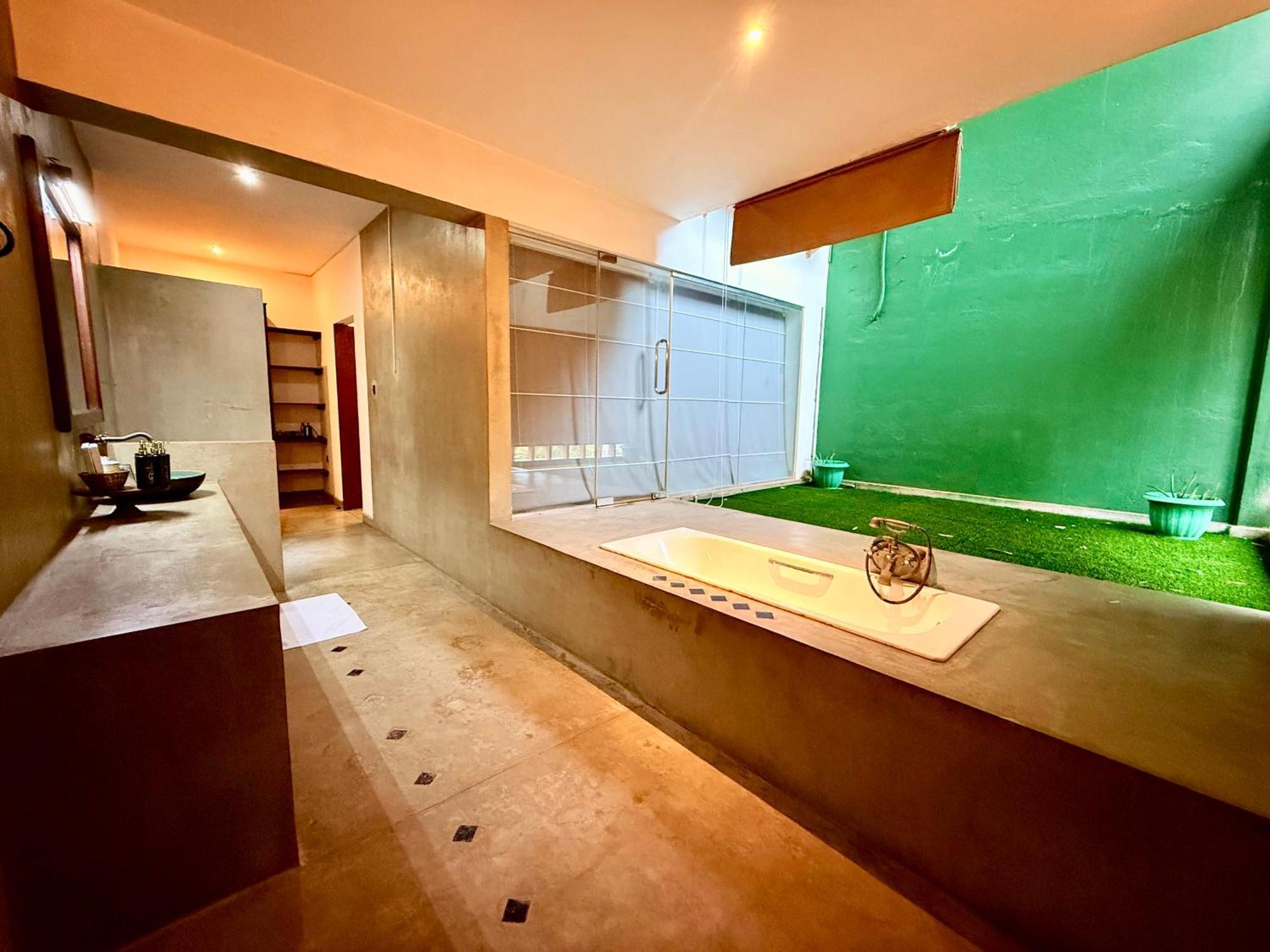 Coza Ceylon Hotel Dehiwala-Mount Lavinia Bagian luar foto